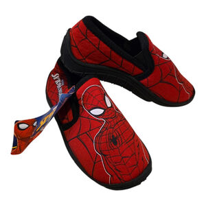 Marvel Spiderman Slippers Big Kids Size 2 NWT Nice Rubber Type Sole (Box 1)